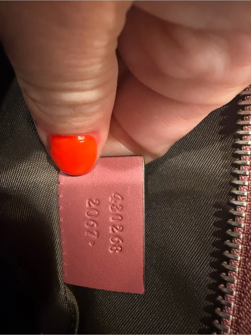 Gucci Pink Interior Leather Tag with Black Lining